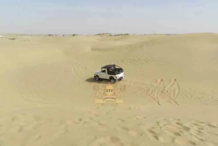 Jeep crossing open dunes